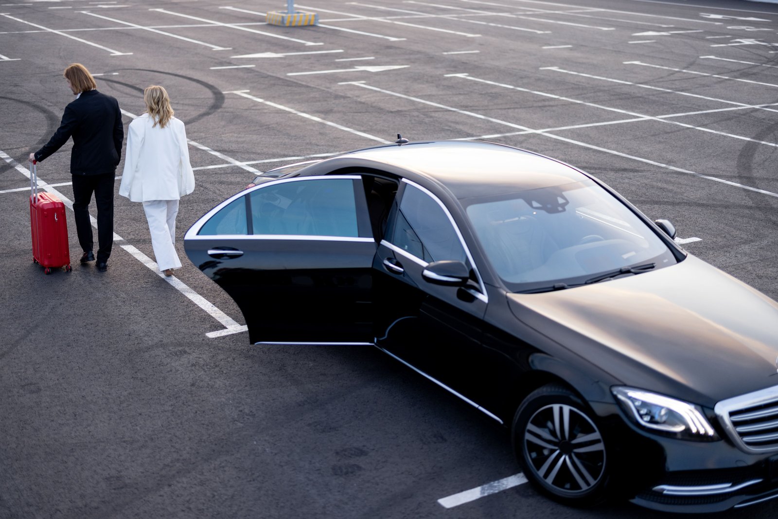 Why Choose a Sacramento Limo Over Uber or Lyft?