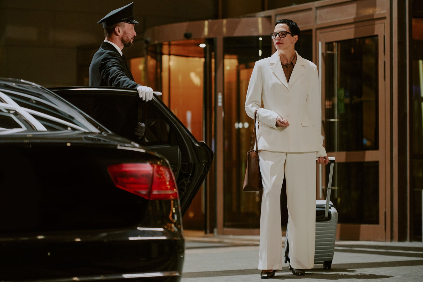 What a Las Vegas Limo Service from the Airport Actually Includes
