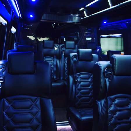 Luxury transportation for events - Allstars Worldwide Limousine