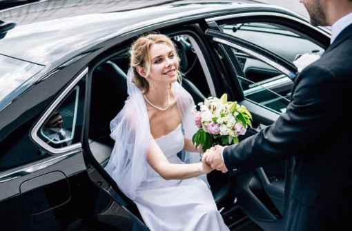 Wedding Limo Rental Service | AllStars Worldwide Limousine