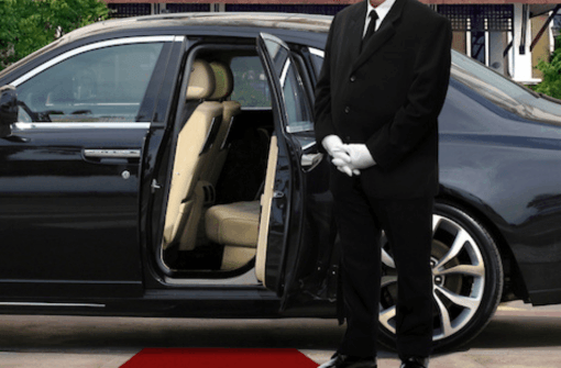 24/7 Availability for Luxury Town car service