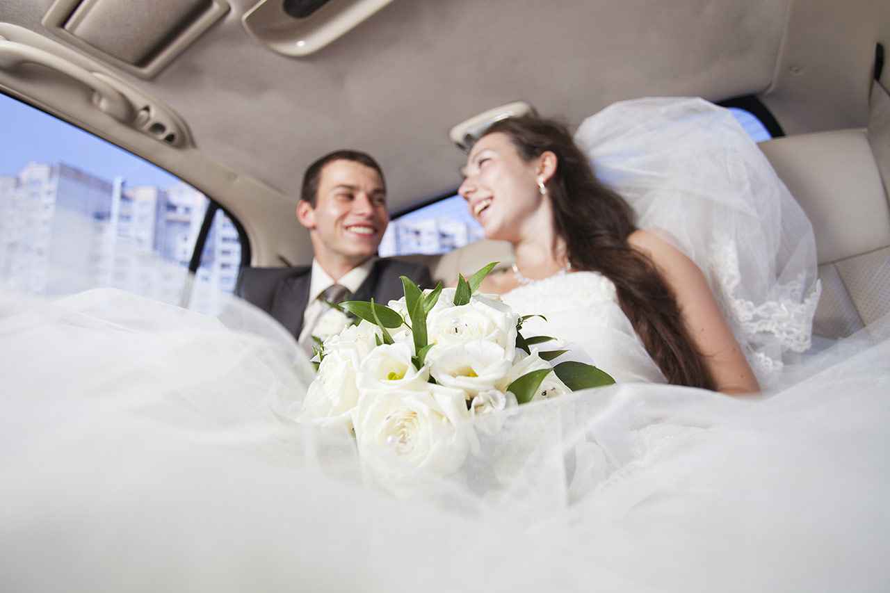 Limousine Service for Wedding Celebrations